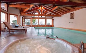 Chalet Hotel Des 2 Gares & Spa